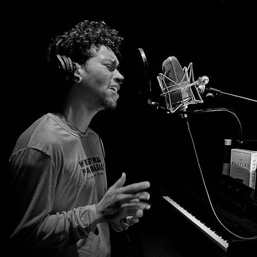 Untitled solomonmusic.live